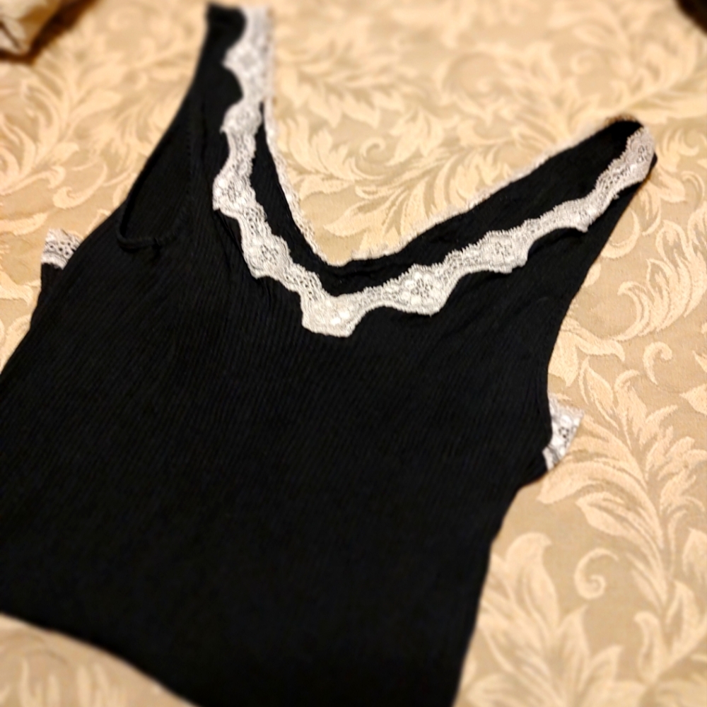 🐦⬛ Sweet Precious Merona Black Ribbed & Ivory Scalloped Lace Cami Tank Top - M - Picture 8 of 15